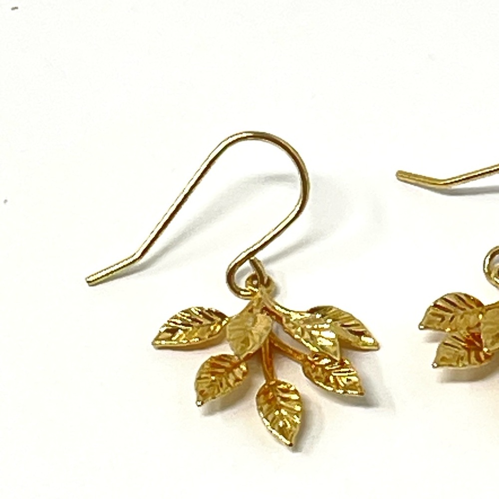 New Anthropologie x Tai Gold Leaf Midas Earrings - Picture 3 of 5